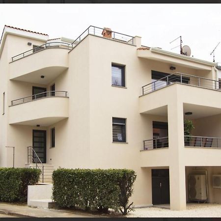 פורץ Adria Apartments מראה חיצוני תמונה